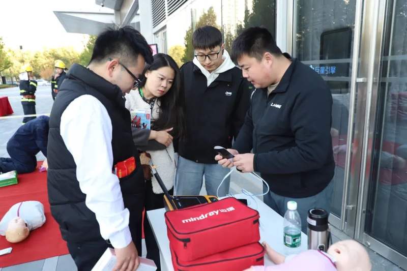 消防宣传月活动启动_全民消防生命至上_关于消防的稿件