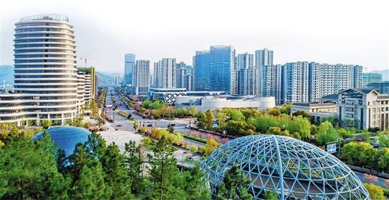 能耗比全省标准线低一半以上 青山湖科技城有何绿色密码？