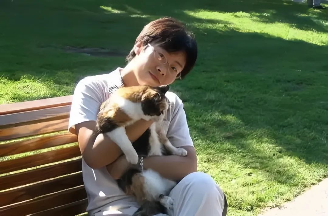 蒙曼 中国诗词大会 国学女大师_百家讲坛 新闻