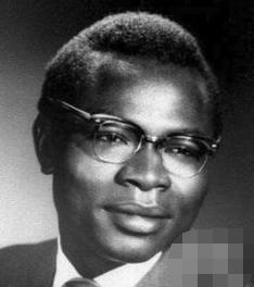 奥巴马女儿大麻视频_奥巴马女儿抽烟_奥巴马女儿吸毒新闻