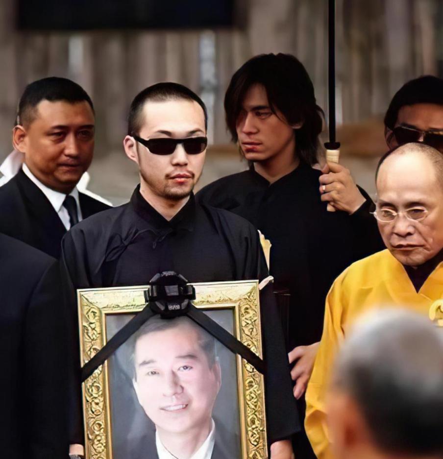 陈楚河黄金单身汉吻戏_陈楚河 黑帮太子爷 黄金单身汉