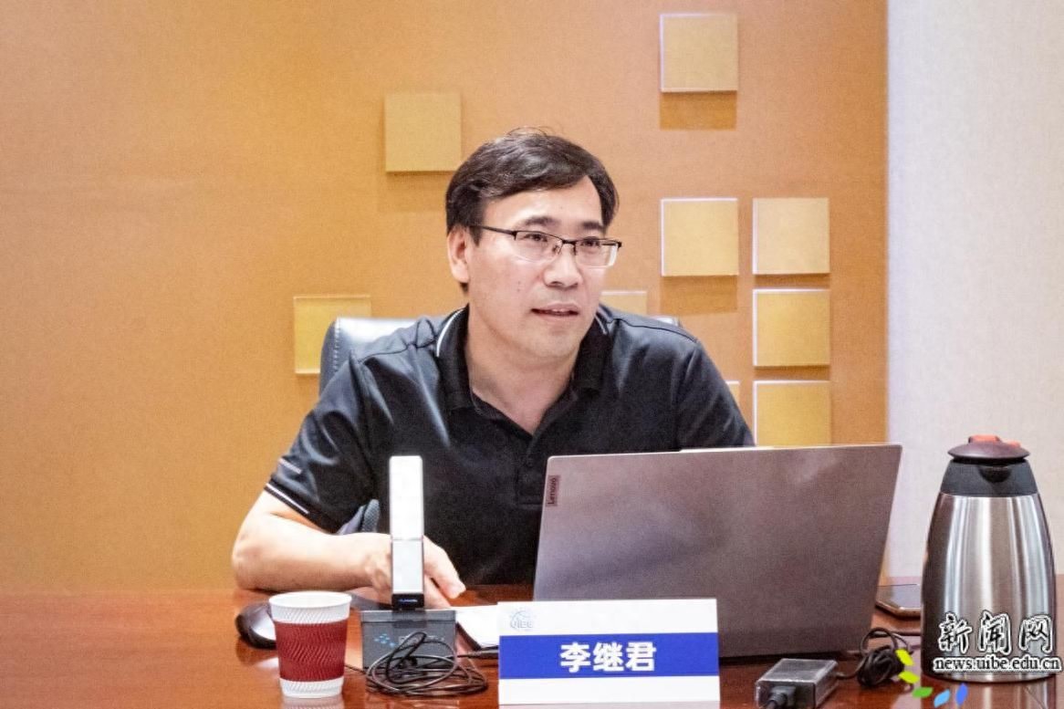 我校举办意识形态暨新闻写作系列培训（第三讲）