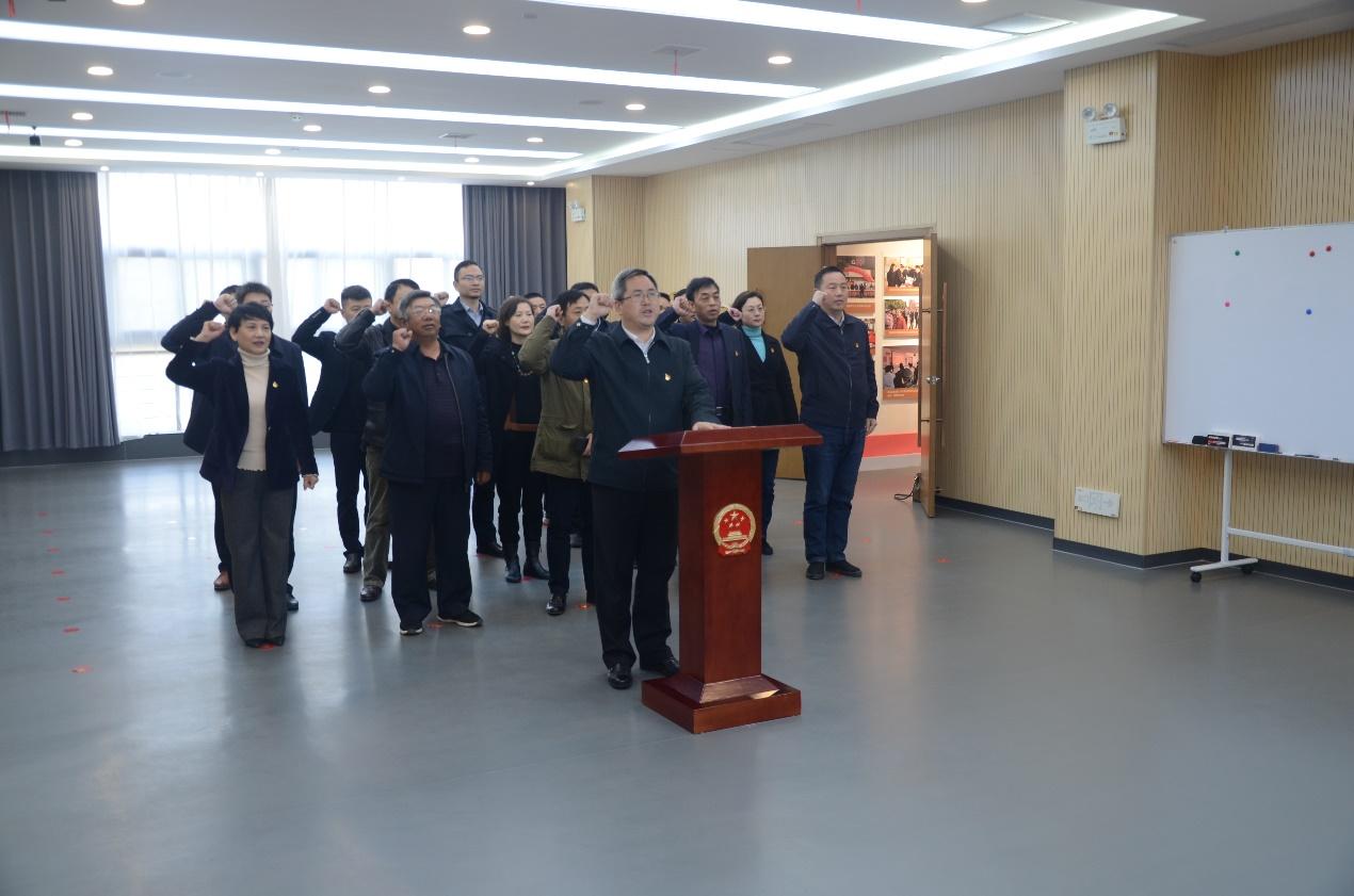 南昌市宪法教育馆参观学习_南昌市科技局网_市科技局宪法宣传周活动