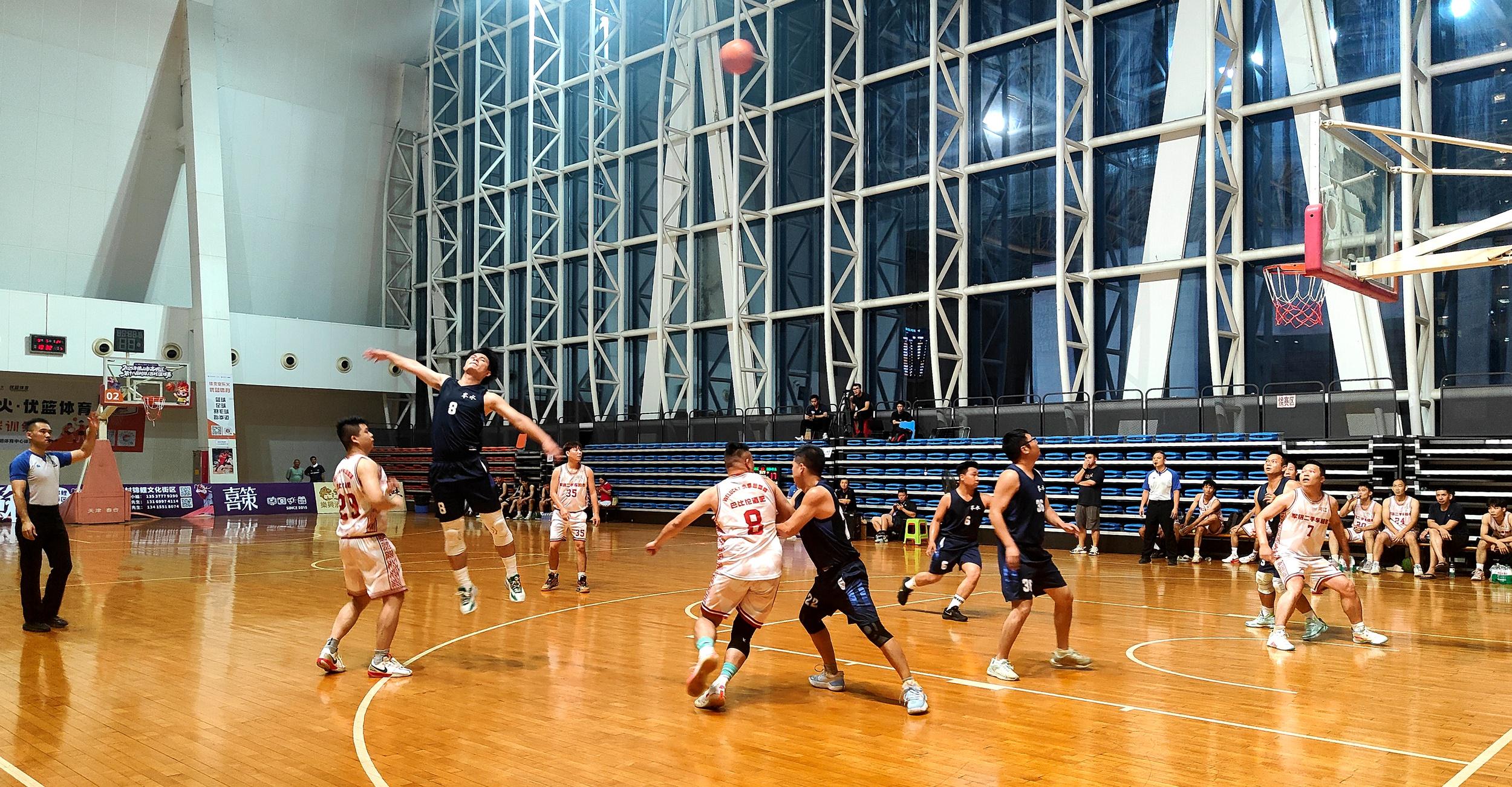佛山市高明新闻_佛山市高明区村际篮球赛八强产生_高明体育中心篮球赛小组赛结果
