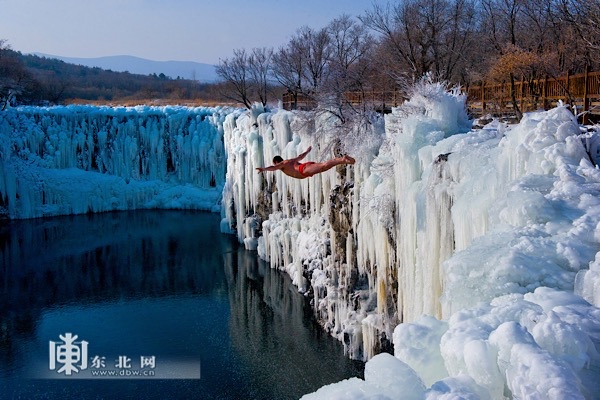 龙江冰雪旅游线路_哈尔滨旅游新闻_黑龙江冬季旅游攻略