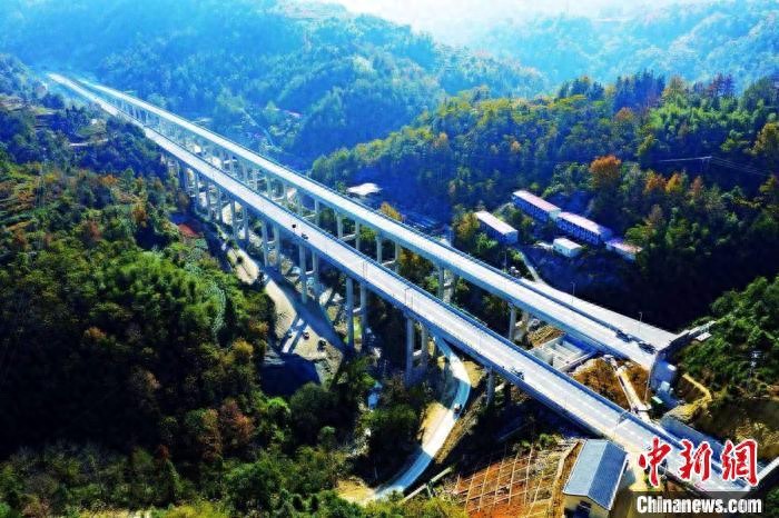 浙江交通观察：高速如何与山区发展“一路同行”？