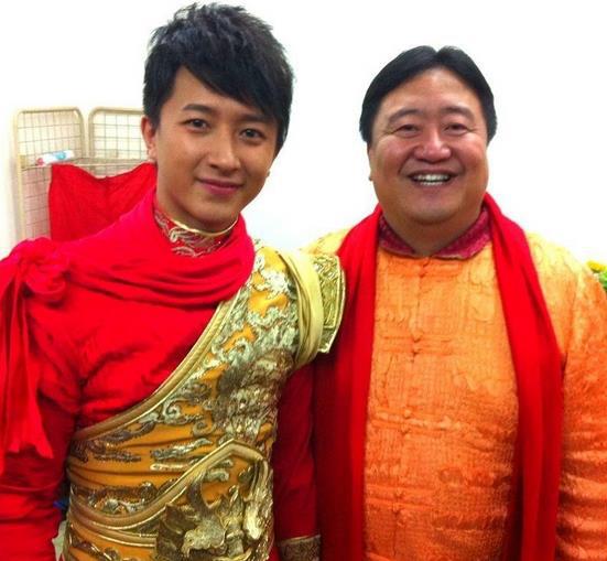 春晚笑脸哥微博_笑脸哥18年春晚观众席_冉东升春晚观赛经历