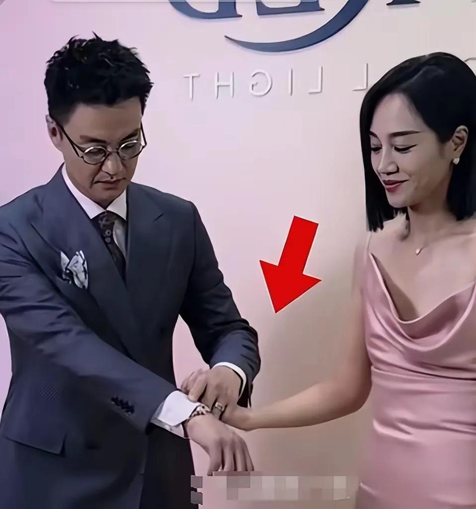 周一围朱丹时尚选择_周一围朱丹结婚照 新闻_周一围朱丹夫妻档