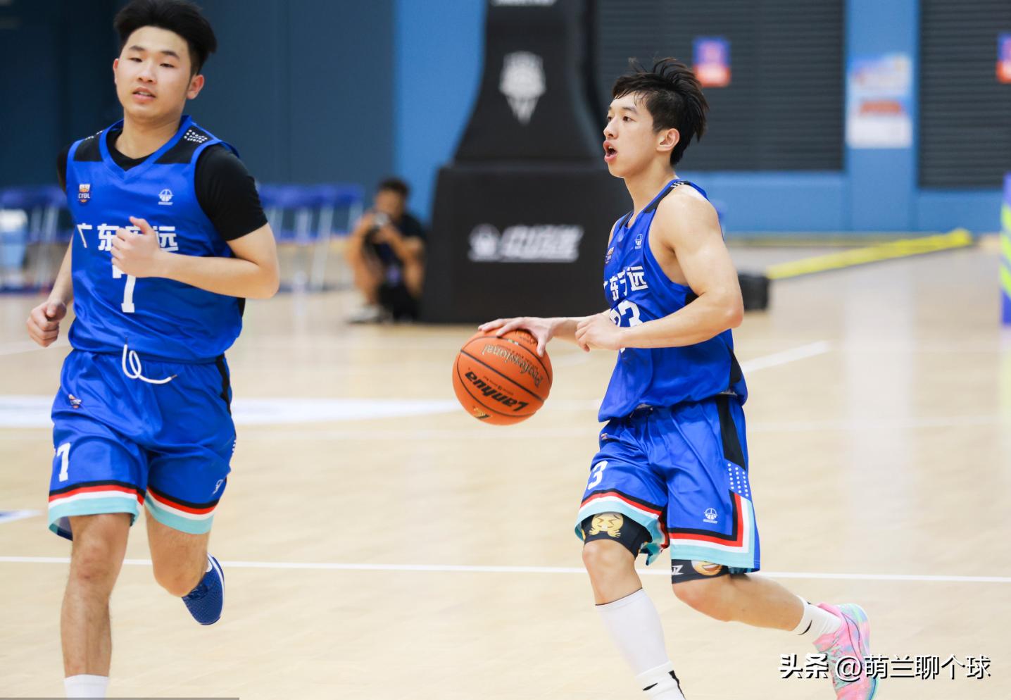 全国U21青年男篮决赛阶段比赛_广东U21男篮对阵新疆队_cba直播天津队广东