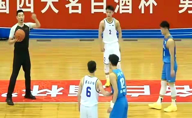 cba直播天津队广东_杜锋寻求大外援球员_广东队内线球员选择