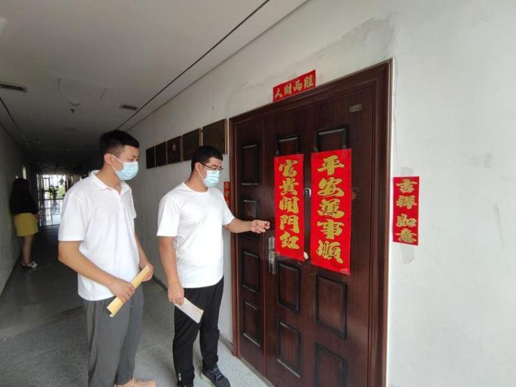 胶东国际机场招聘陷阱_求职者被骗中介费_胶州机场新闻