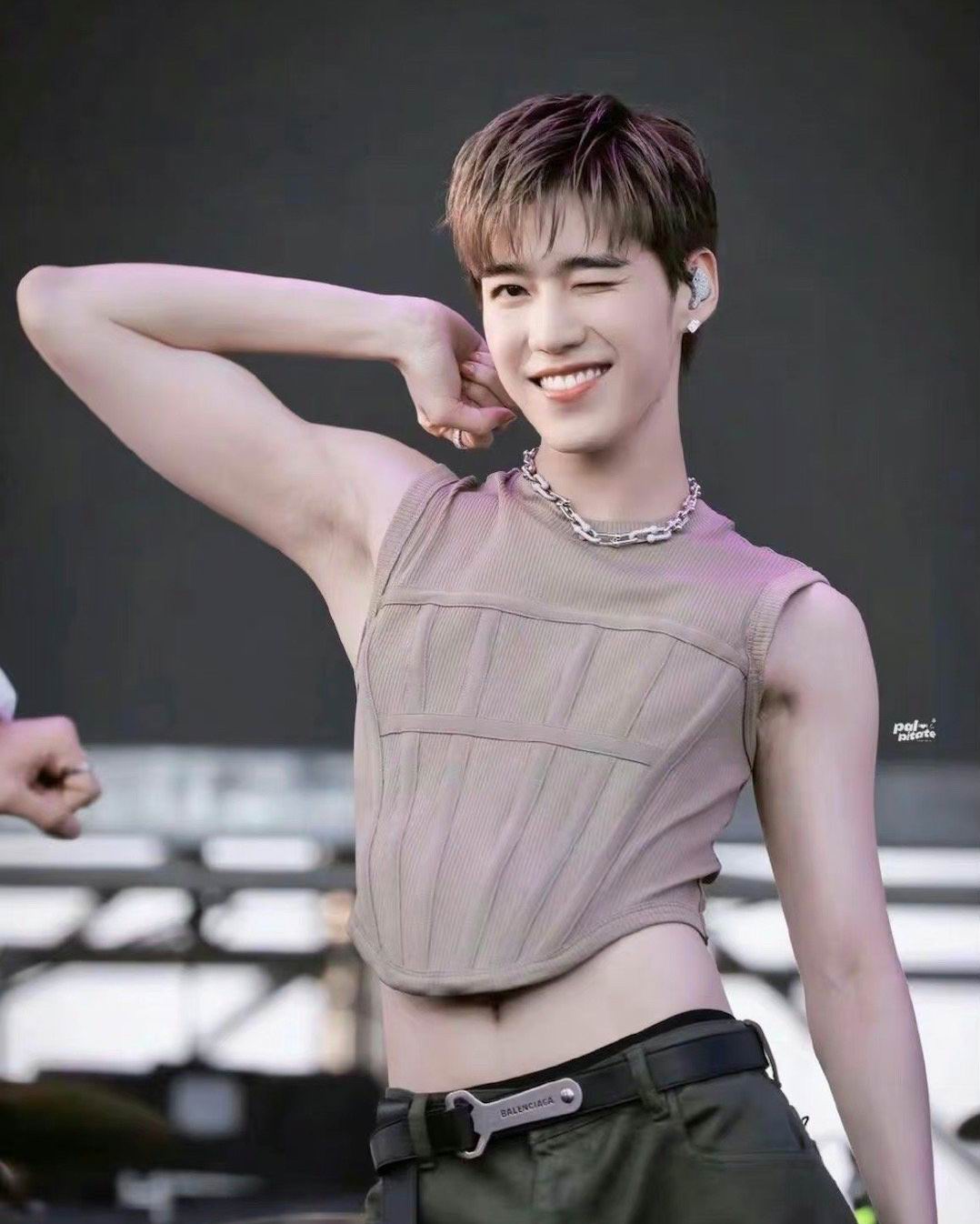 泰国最火泰剧明星_泰娱乐论坛六月榜_泰剧明星资讯