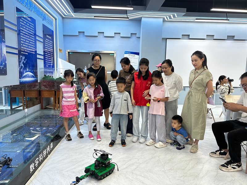 2025科普信息化建设_全国科普月贵阳学院 大手拉小手 科普校园行