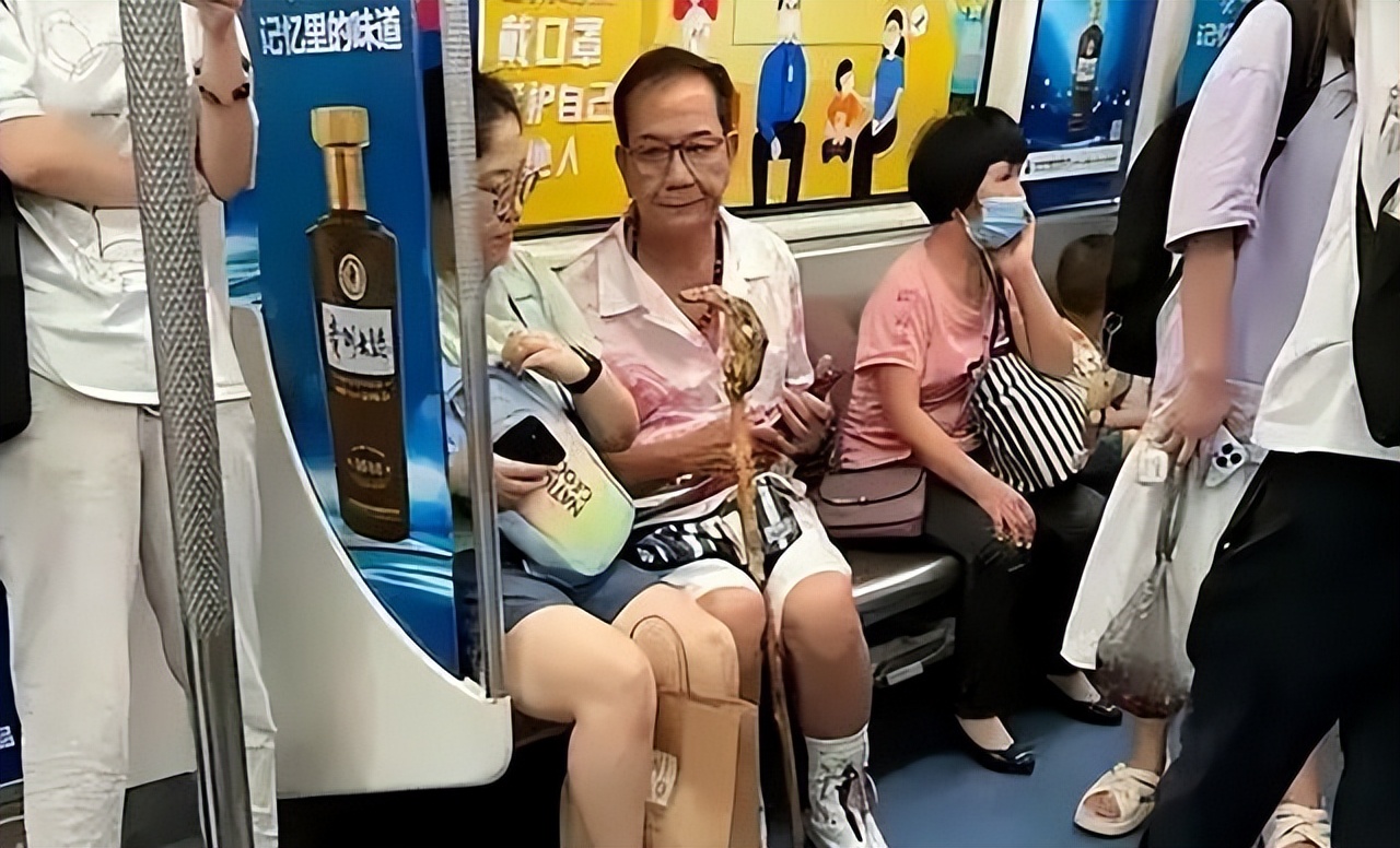 港星张暖雅怀孕结婚_张暖雅农村生活日常_张暖雅17全婐照片图