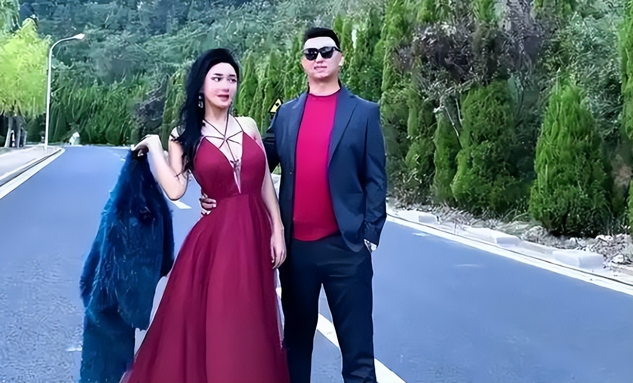 张暖雅农村生活日常_张暖雅17全婐照片图_港星张暖雅怀孕结婚