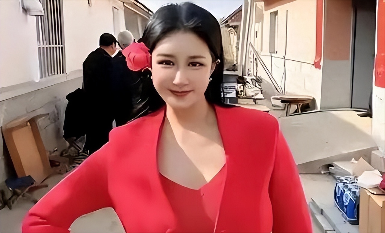 张暖雅17全婐照片图_港星张暖雅怀孕结婚_张暖雅农村生活日常