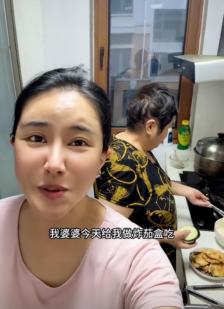 张暖雅 香港三级片女星 山东农村 果园女主人_张暖雅17全婐照片图