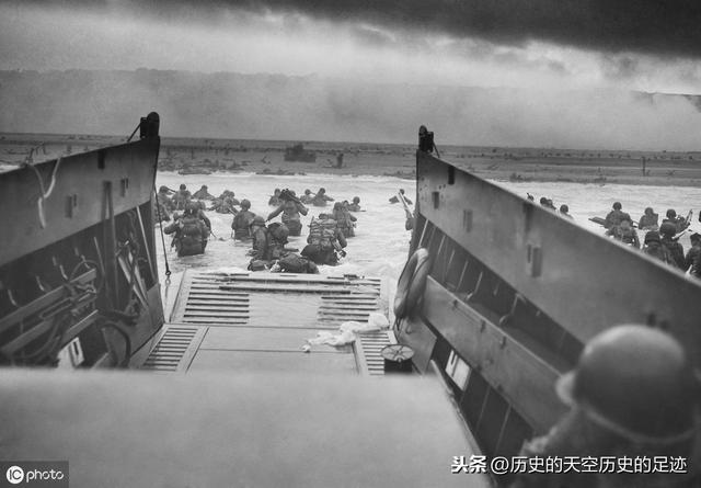 拯救大兵瑞恩的历史原型其实是一个现实版的悲剧，血战太平洋1942