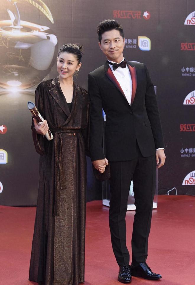 央视主持人刘姝婧_刘芳菲离开央视后的职业发展_央视主持人名单变化