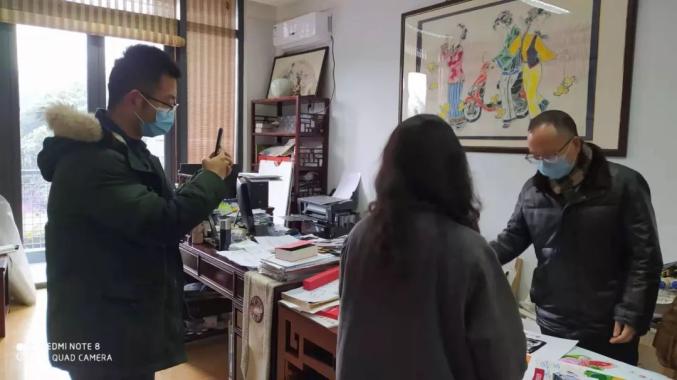 德阳疫情实时动态_德阳天气实况_什邡新闻主持人