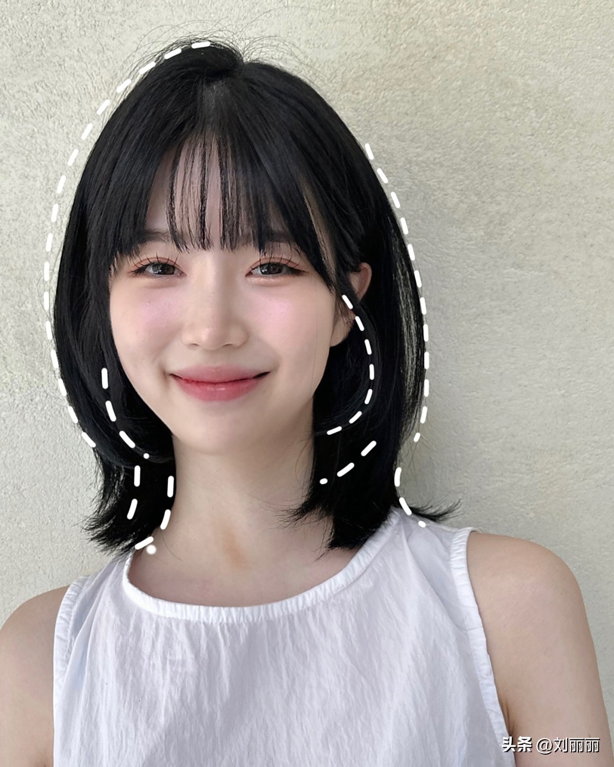 女短发发型设计图片_层次剪裁重塑脸型_韩式中短层次发型