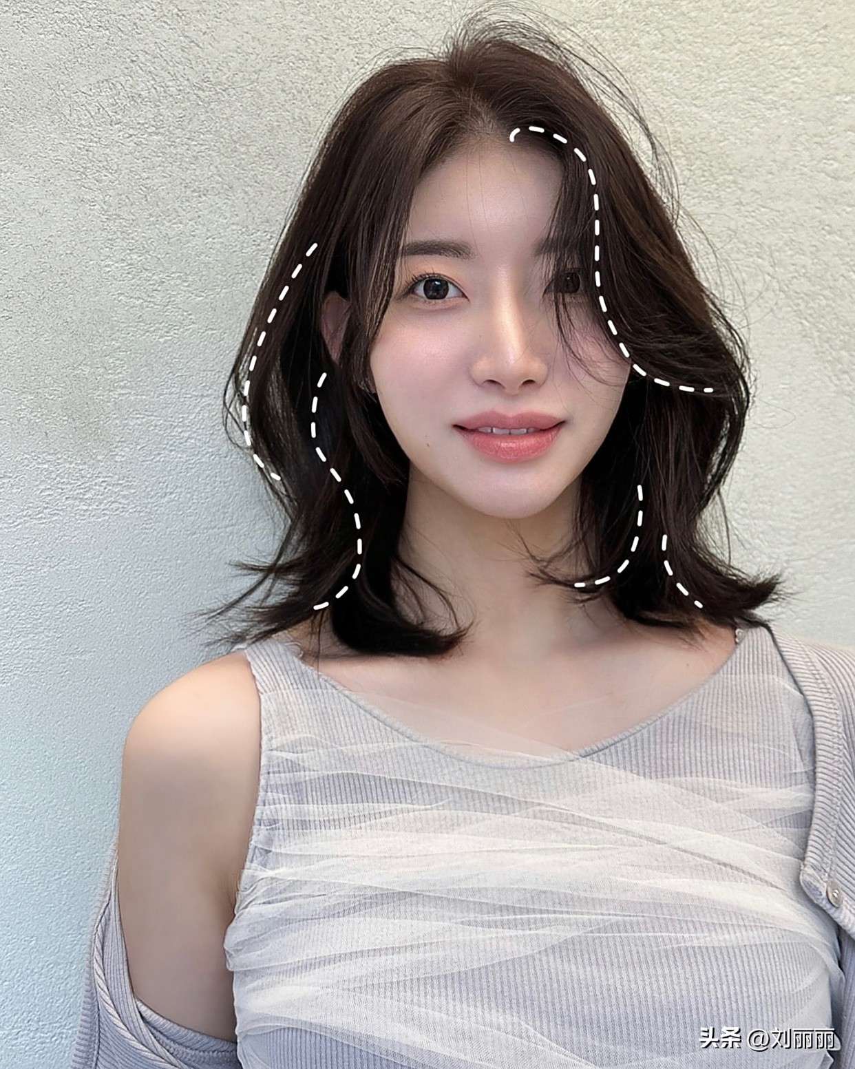 层次剪裁重塑脸型_女短发发型设计图片_韩式中短层次发型