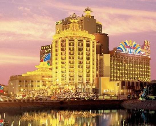 赌王何鸿燊逝世_赌王何鸿燊视频_何鸿燊的传奇一生