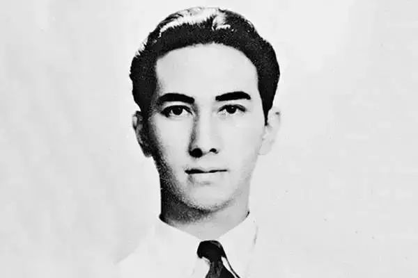 何鸿燊的传奇一生_赌王何鸿燊逝世_赌王何鸿燊视频