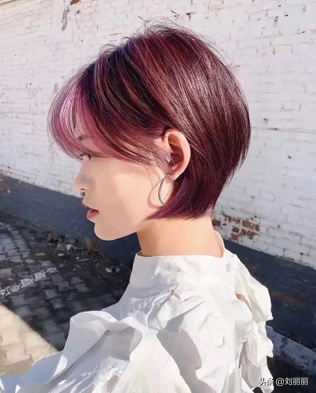 挂耳短发_女短发发型设计图片_波波头全头烫