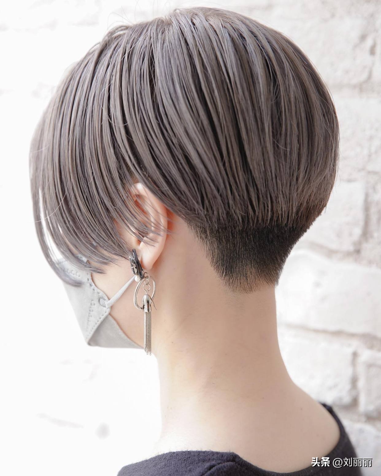 刘丽丽时尚发型_女短发发型设计图片_推后脖短发