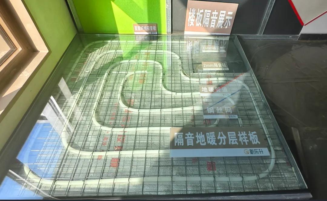近期,青岛4万/平高端盘交付的刚需感,让人惊掉下巴