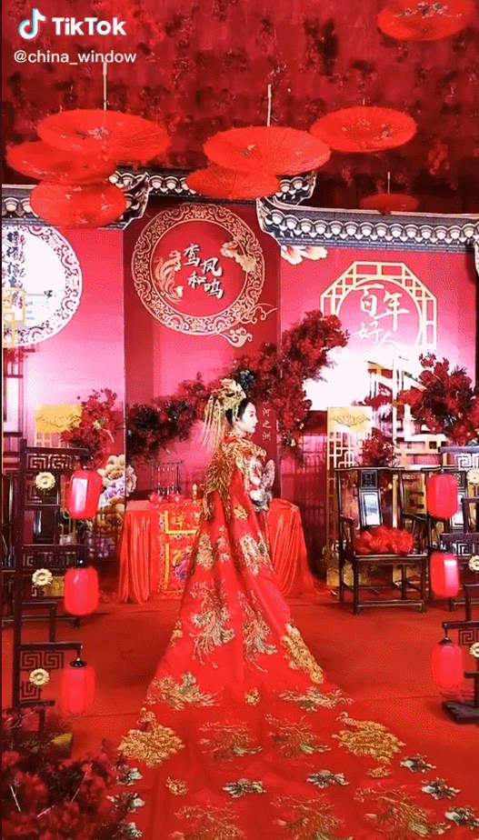 中式婚礼火遍全球！华丽梦幻有排面，国外网友：我也想整一个