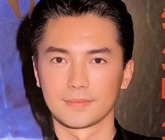 8位男星男生女相,有的越来越娇俏,有的成油腻大叔,长发遭人嫌