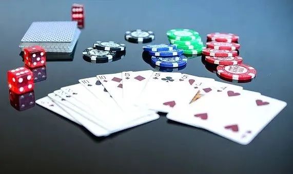 月入过万不是梦？这样玩网游违法！